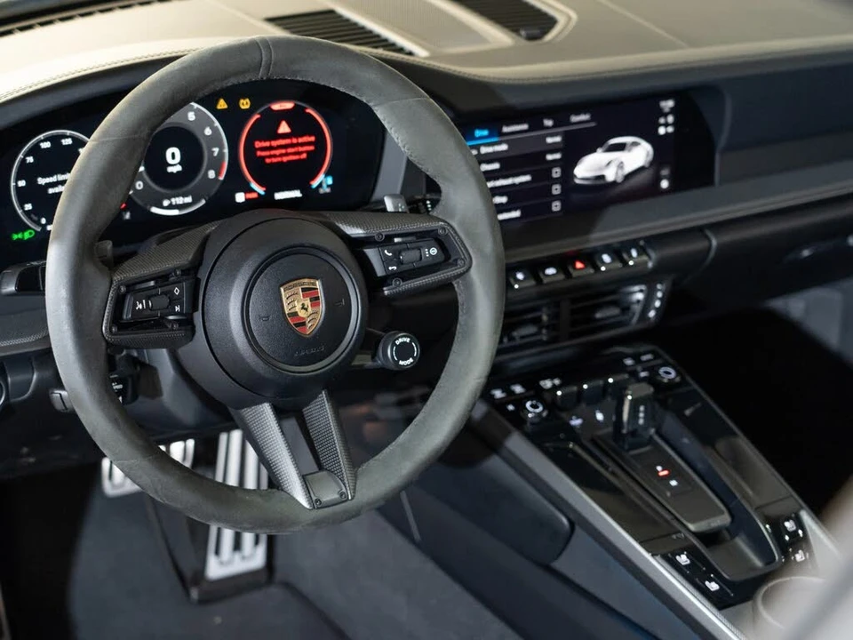 2025 Porsche 992 Carrera S - Image 16 of 26