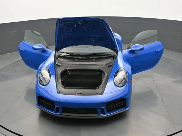 2025 Porsche 992 Carrera S - Image 29 of 31