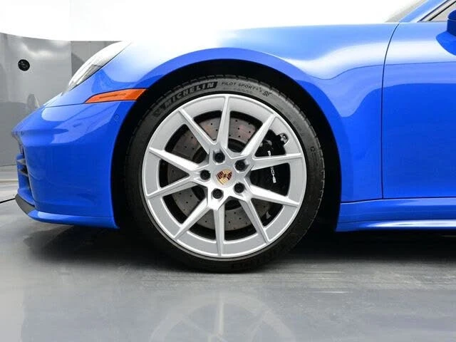 2025 Porsche 992 Carrera S - Image 6 of 31