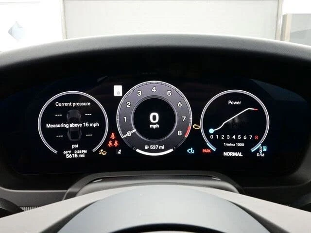 2025 Porsche 992 Carrera S - Image 9 of 31