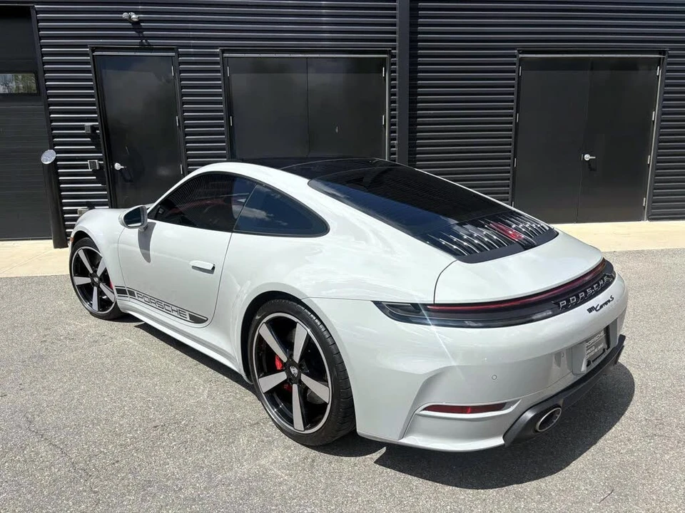 2025 Porsche 992 Carrera S - Image 3 of 31