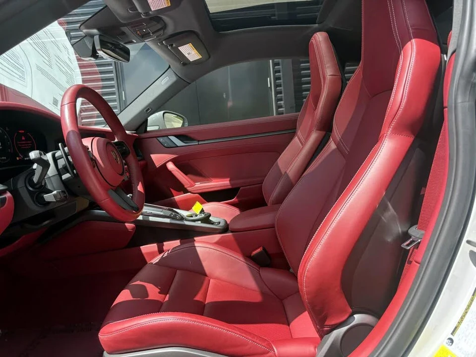 2025 Porsche 992 Carrera S - Image 5 of 31