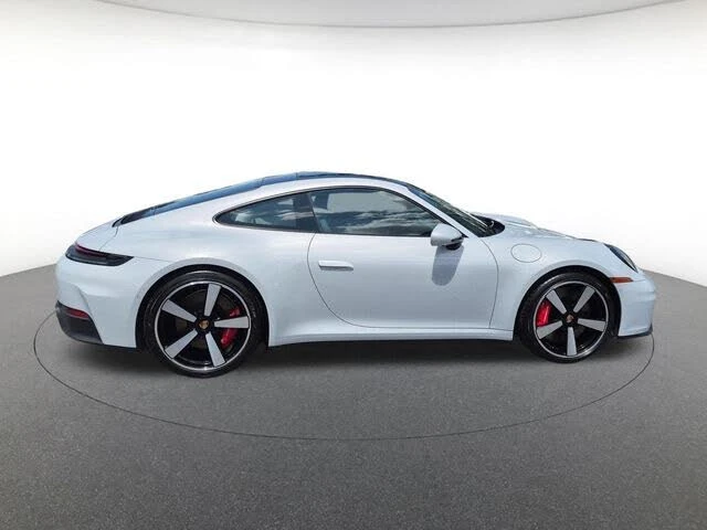 2025 Porsche 992 Carrera S - Image 4 of 23