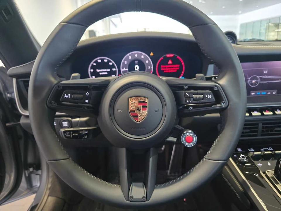 2025 Porsche 992 Carrera S - Image 18 of 30