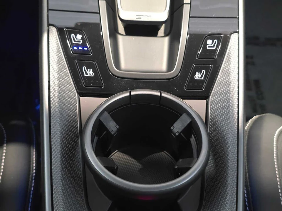 2025 Porsche 992 Carrera S - Image 28 of 30