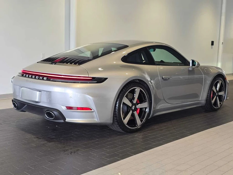 2025 Porsche 992 Carrera S - Image 7 of 30