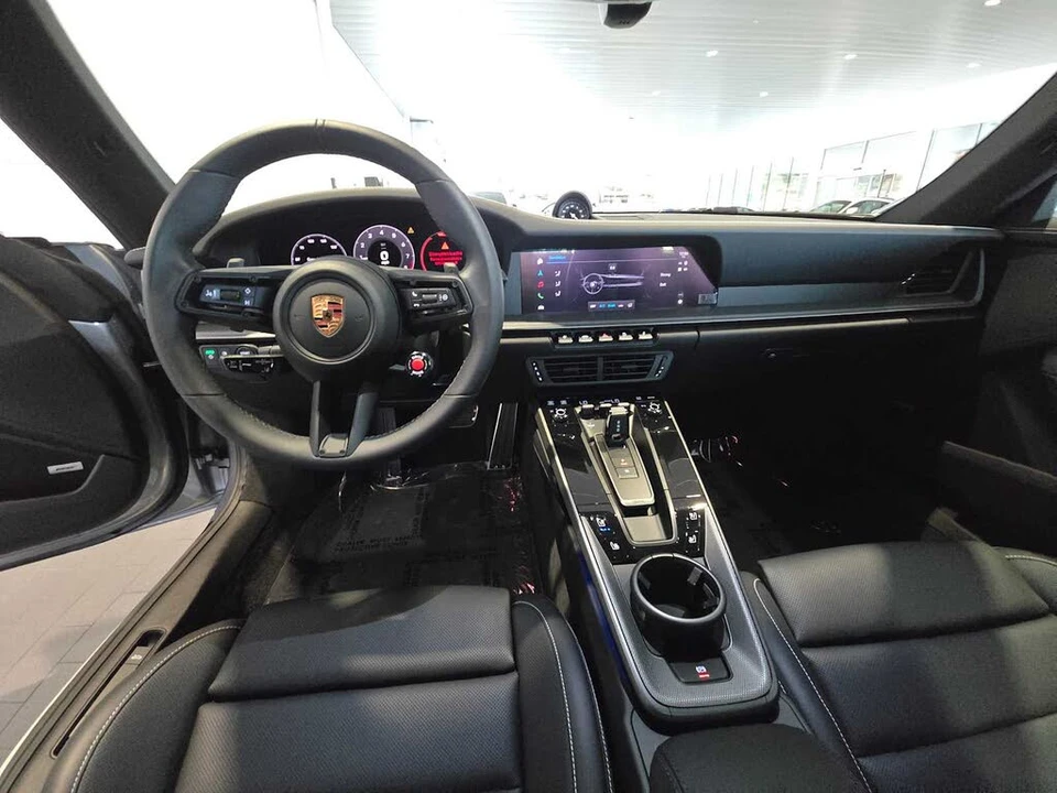2025 Porsche 992 Carrera S - Image 17 of 30