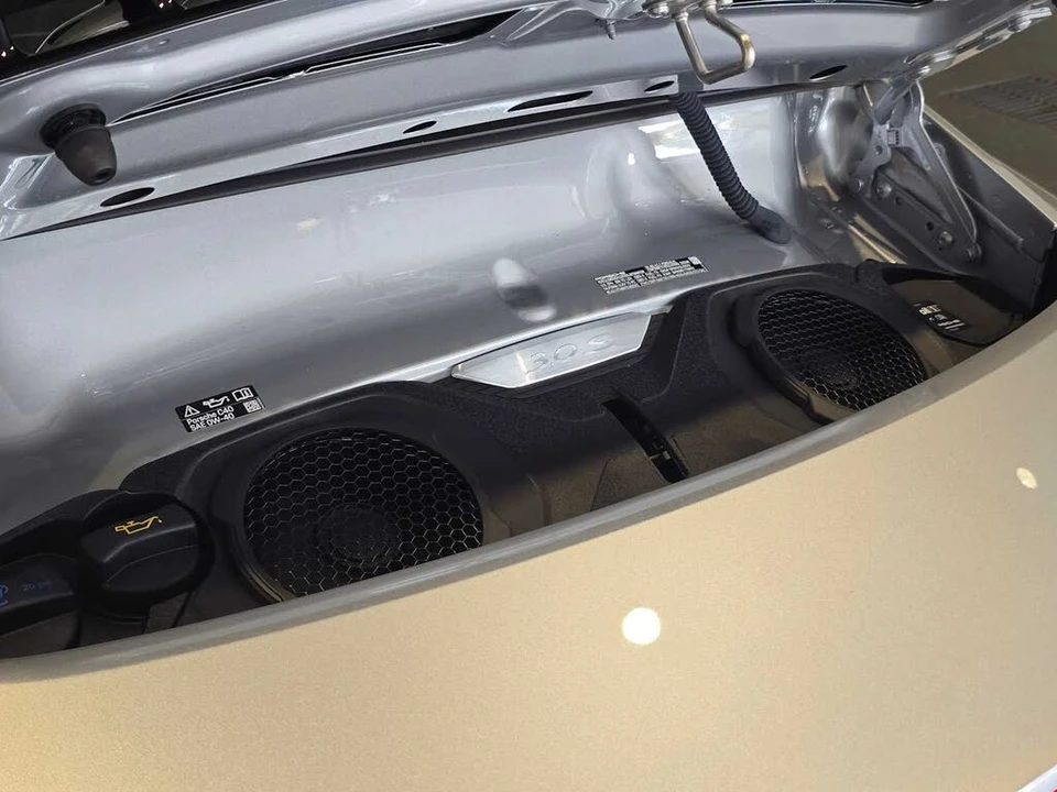 2025 Porsche 992 Carrera S - Image 15 of 30