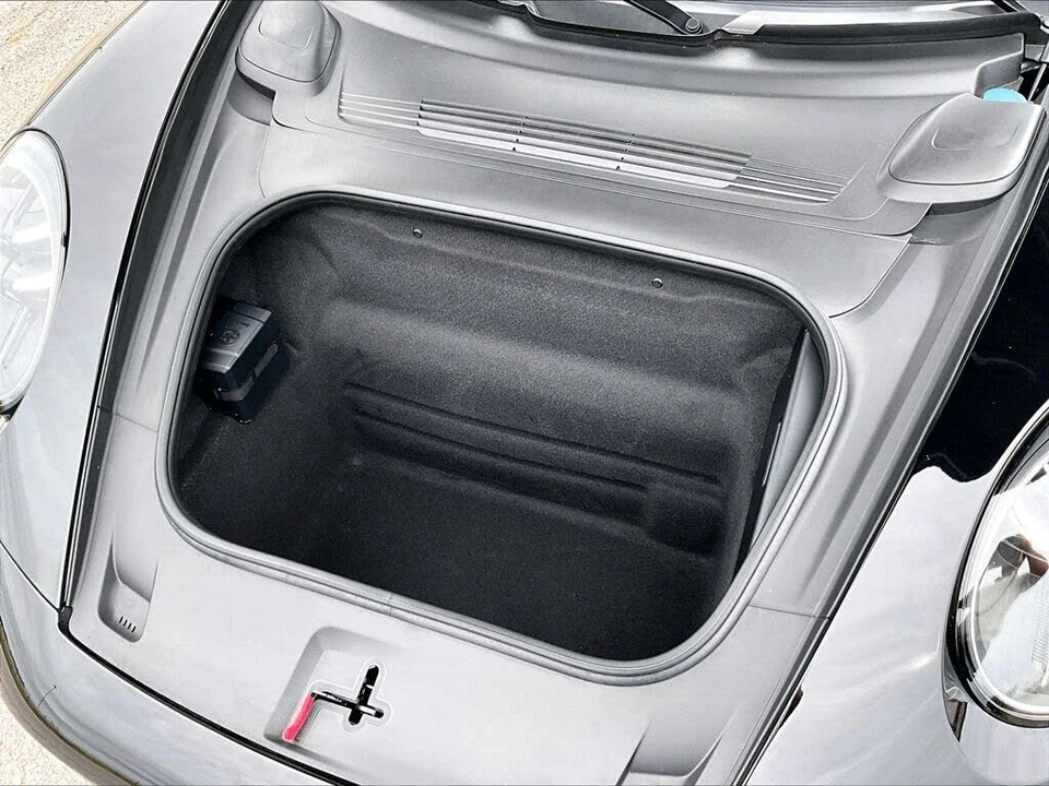 2025 Porsche 992 Carrera S - Image 24 of 26