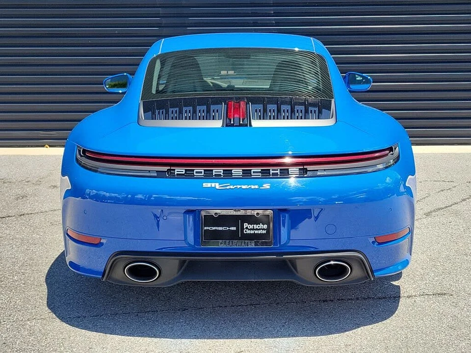 2025 Porsche 992 Carrera S - Image 6 of 31