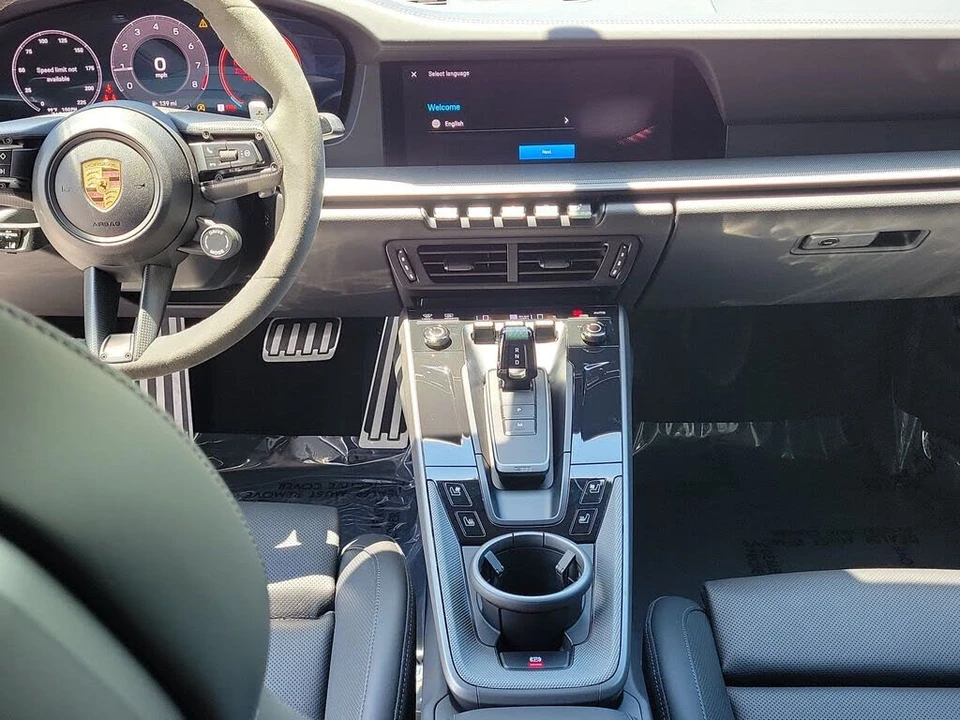 2025 Porsche 992 Carrera S - Image 22 of 31