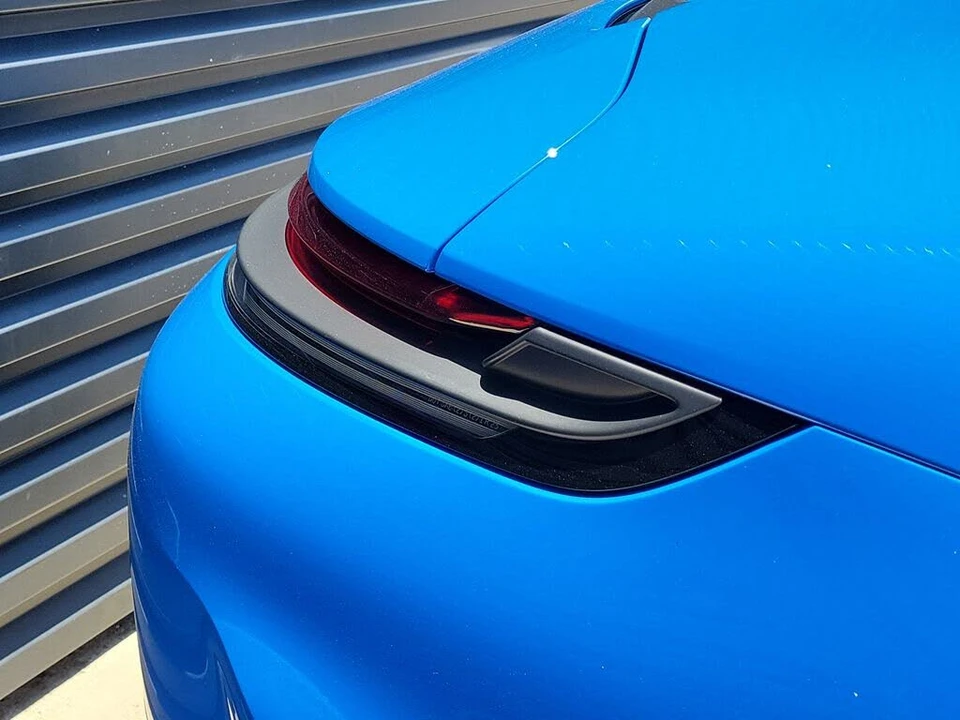 2025 Porsche 992 Carrera S - Image 16 of 31