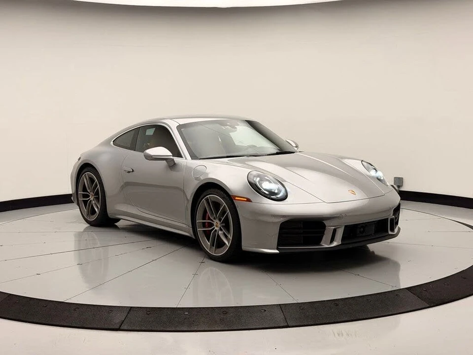 2025 Porsche 992 Carrera S - Image 7 of 16