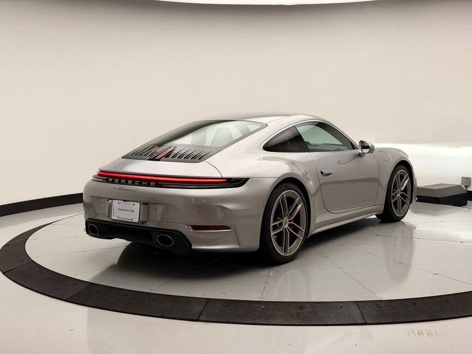 2025 Porsche 992 Carrera S - Image 8 of 16
