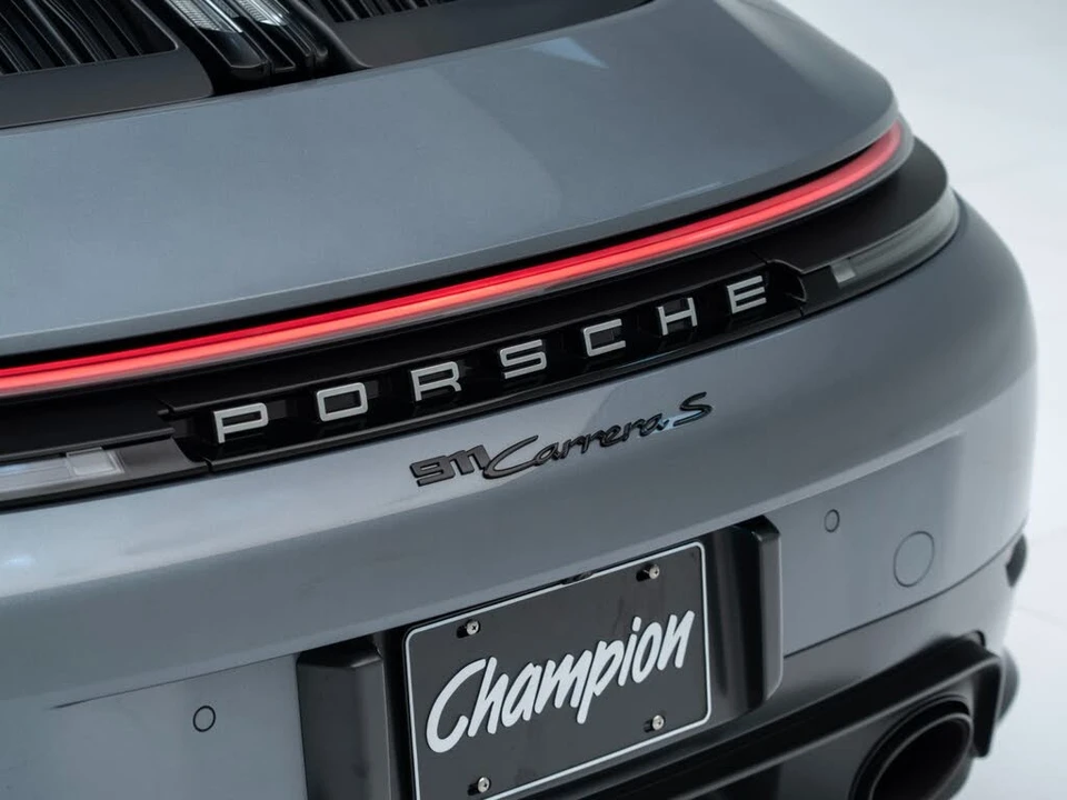 2025 Porsche 992 Carrera S - Image 13 of 30