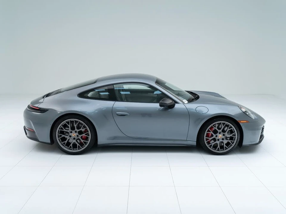 2025 Porsche 992 Carrera S - Image 8 of 30