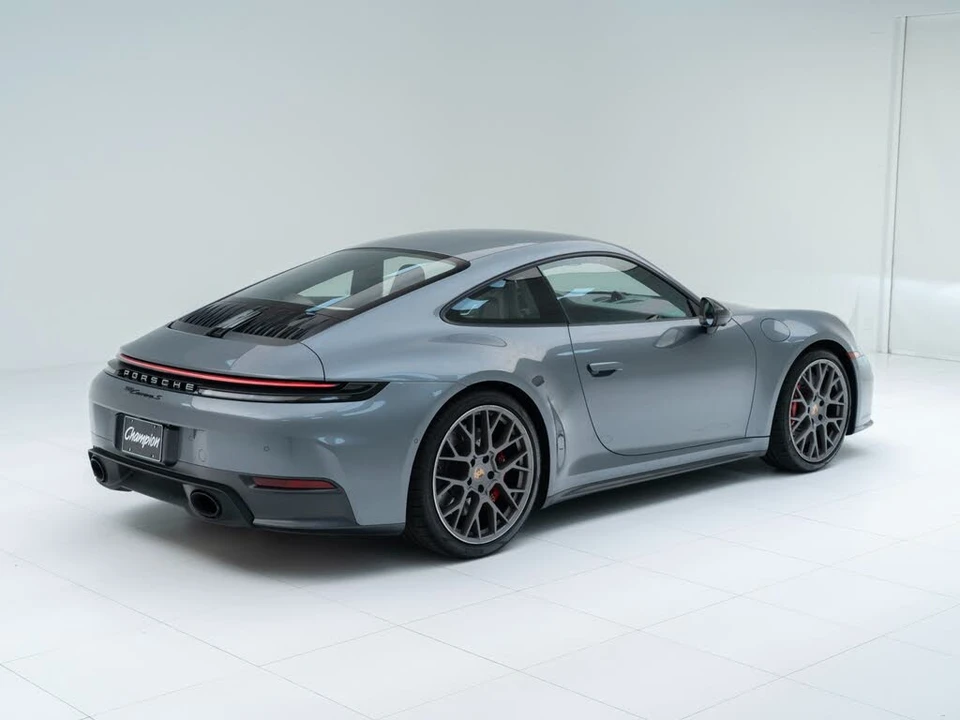 2025 Porsche 992 Carrera S - Image 9 of 30