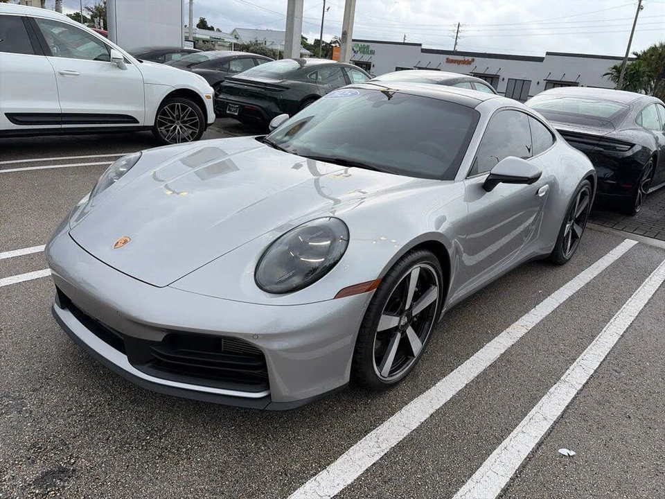 2025 Porsche 992 Carrera S - Image 10 of 17