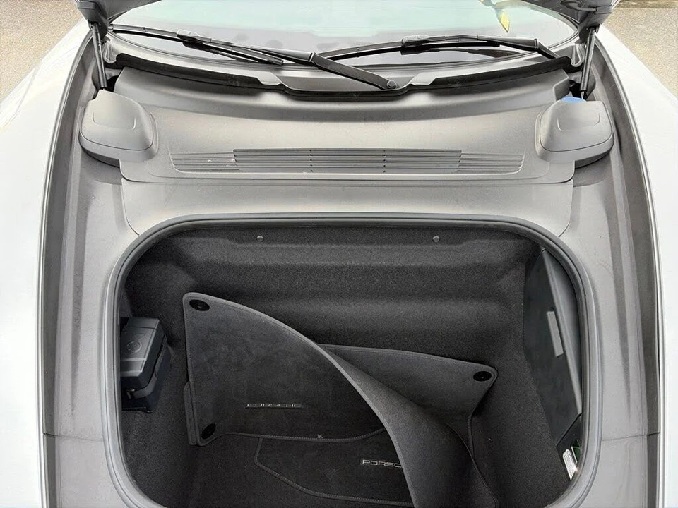 2025 Porsche 992 Carrera S - Image 8 of 17