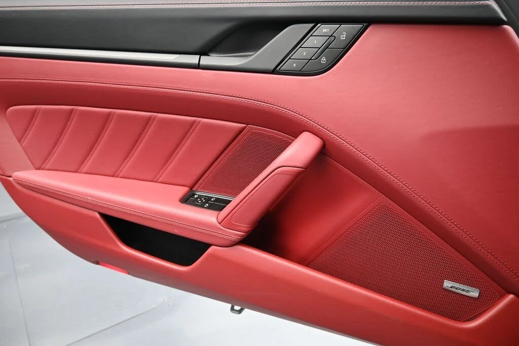 2025 Porsche 992 Carrera S - Image 20 of 31