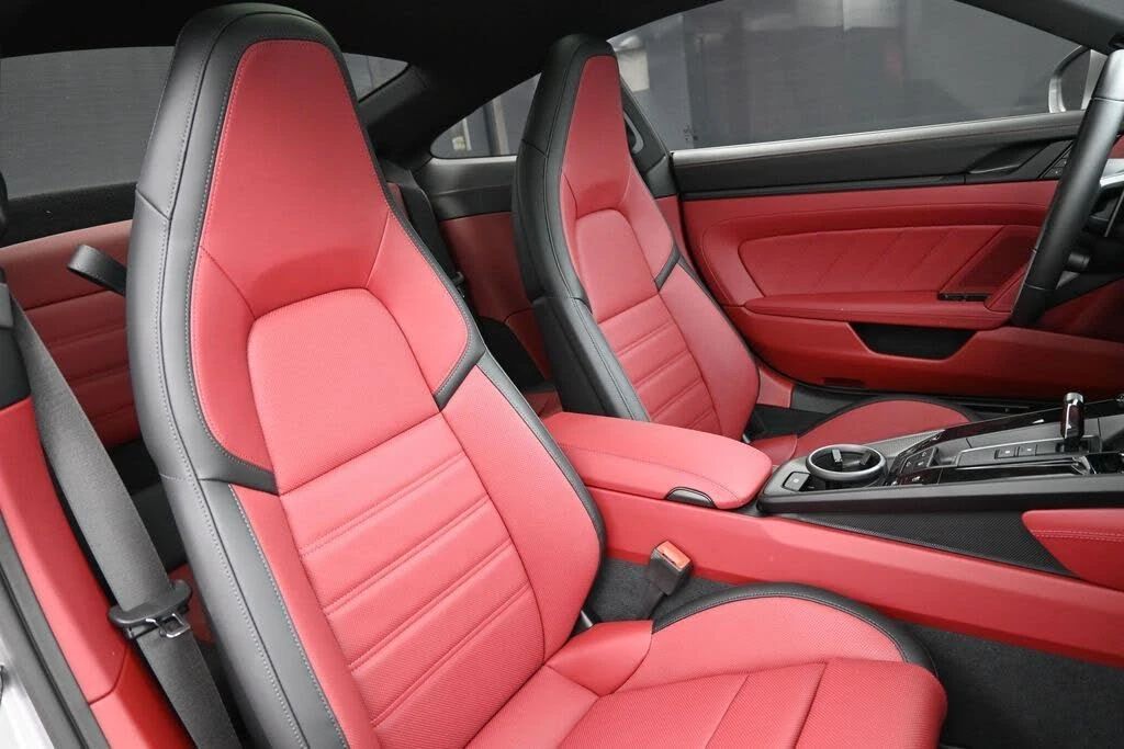 2025 Porsche 992 Carrera S - Image 30 of 31