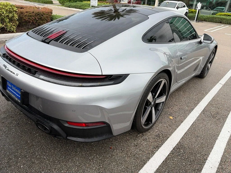 2025 Porsche 992 Carrera S - Image 13 of 17