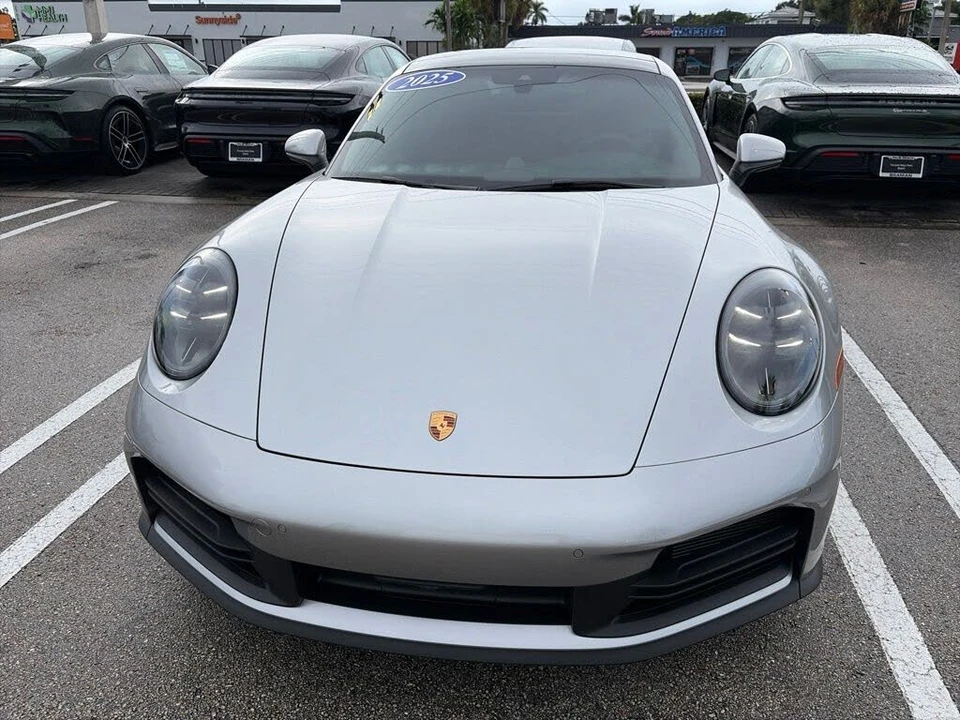 2025 Porsche 992 Carrera S - Image 7 of 17