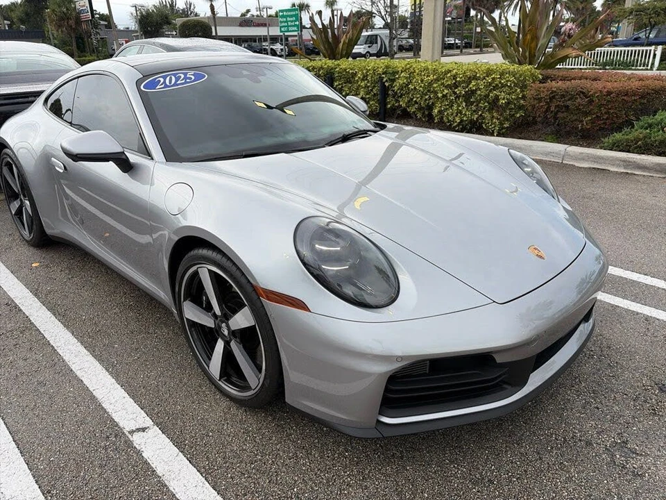 2025 Porsche 992 Carrera S - Image 9 of 17