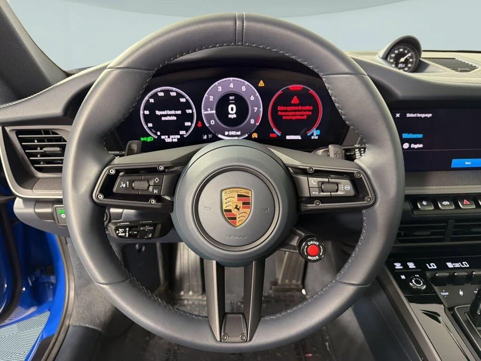 2025 Porsche 992 Carrera S - Image 11 of 30