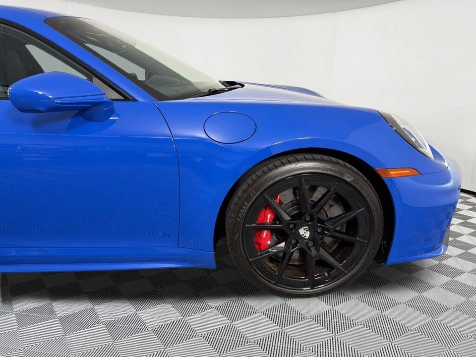 2025 Porsche 992 Carrera S - Image 13 of 30