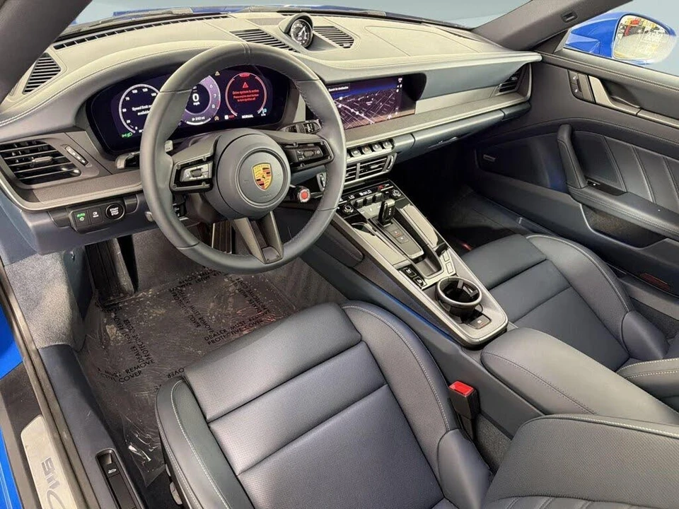 2025 Porsche 992 Carrera S - Image 27 of 30