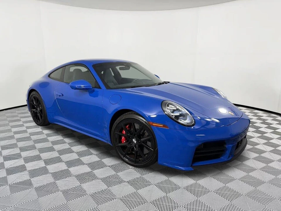 2025 Porsche 992 Carrera S - Image 7 of 30