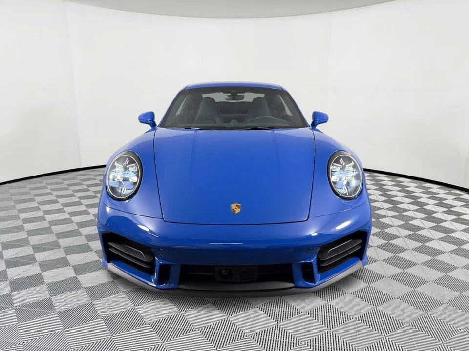 2025 Porsche 992 Carrera S - Image 6 of 30