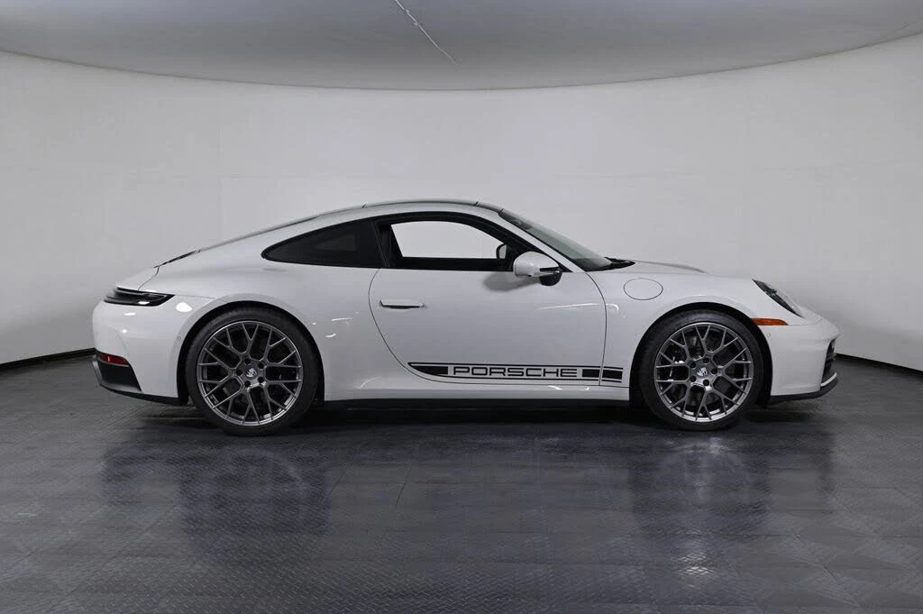 2025 Porsche 992 Carrera S - Image 8 of 28