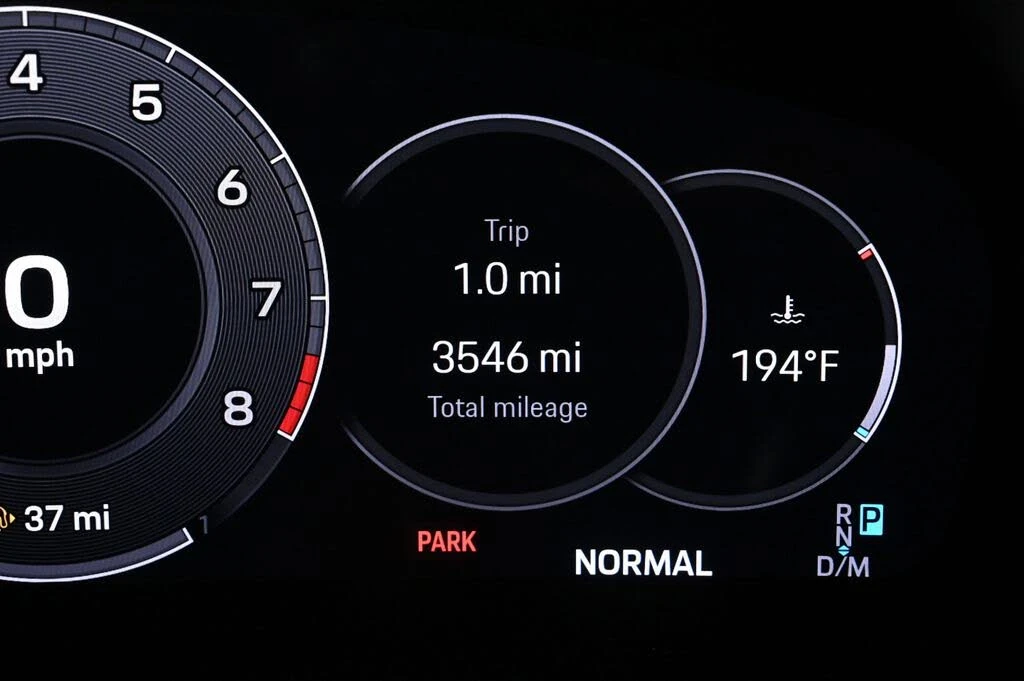 2025 Porsche 992 Carrera S - Image 14 of 28