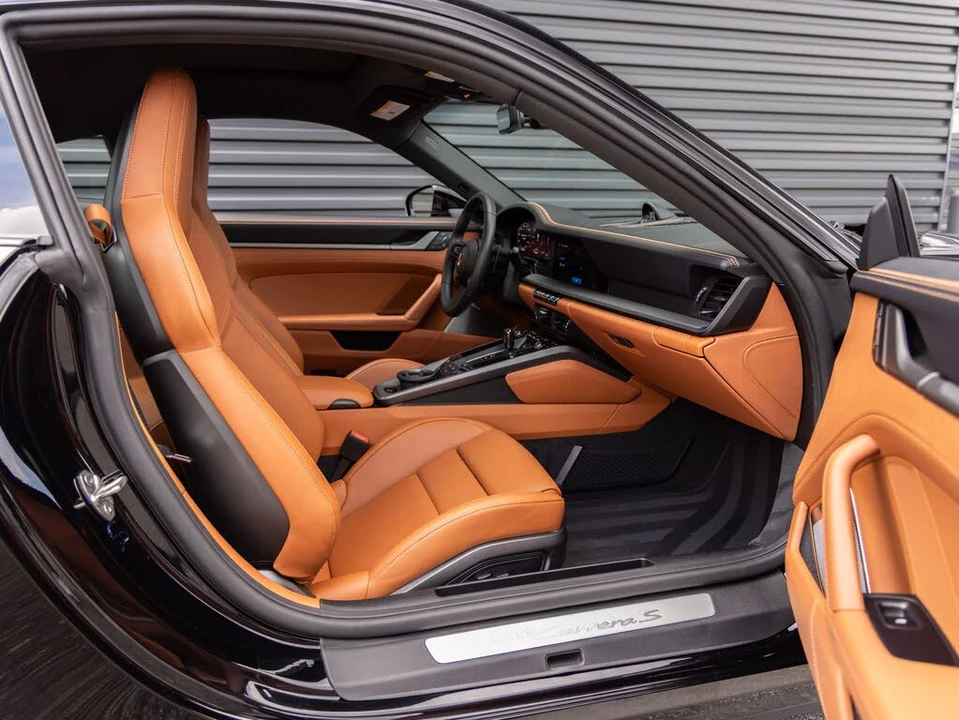 2025 Porsche 992 Carrera S - Image 30 of 31
