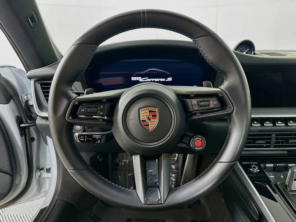 2025 Porsche 992 Carrera S - Image 14 of 31