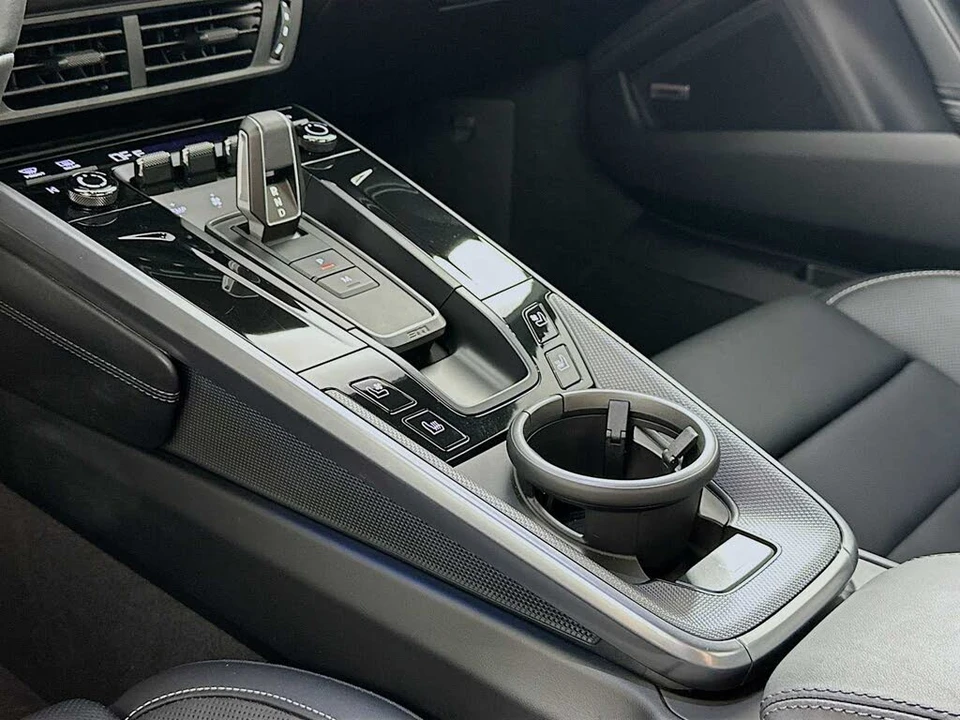 2025 Porsche 992 Carrera S - Image 20 of 31