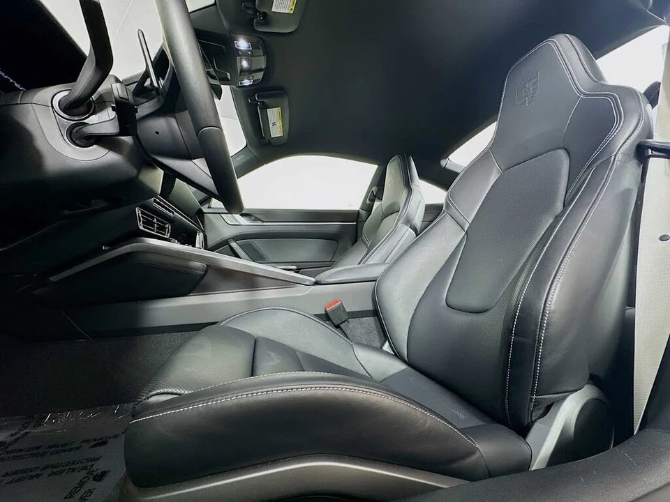 2025 Porsche 992 Carrera S - Image 5 of 31
