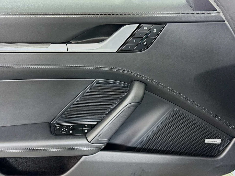 2025 Porsche 992 Carrera S - Image 11 of 31