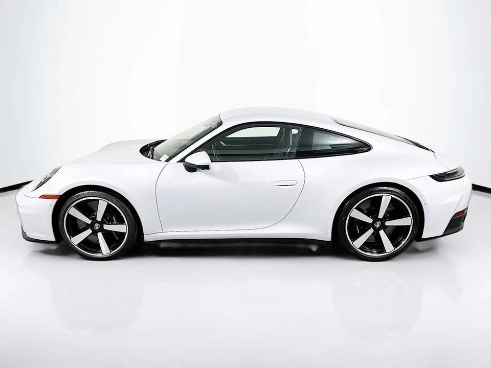 2025 Porsche 992 Carrera S - Image 2 of 31