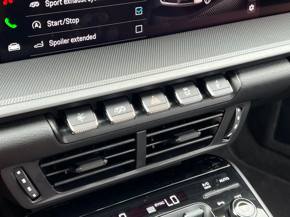 2025 Porsche 992 Carrera S - Image 28 of 31