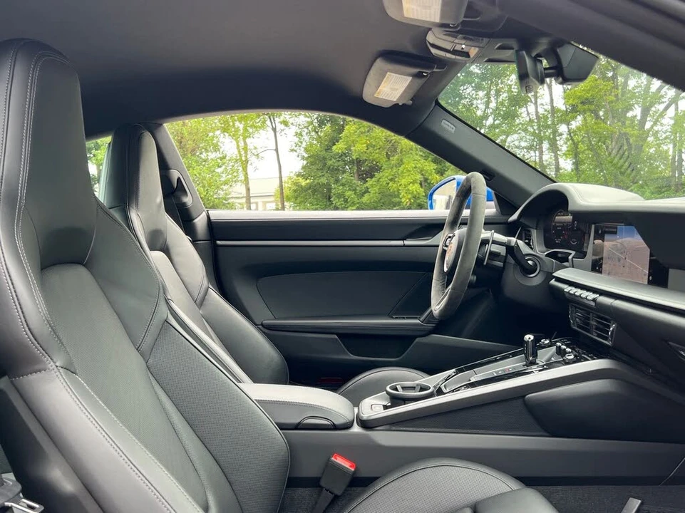 2025 Porsche 992 Carrera S - Image 20 of 31
