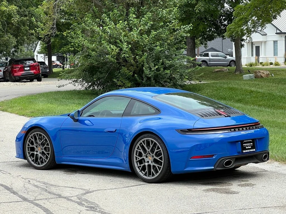2025 Porsche 992 Carrera S - Image 3 of 31