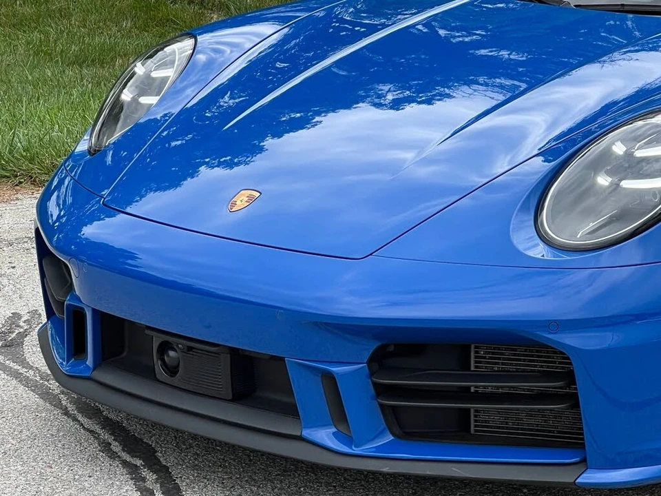 2025 Porsche 992 Carrera S - Image 14 of 31