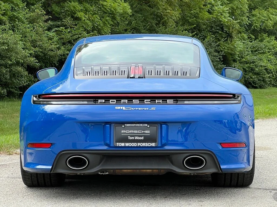 2025 Porsche 992 Carrera S - Image 7 of 31