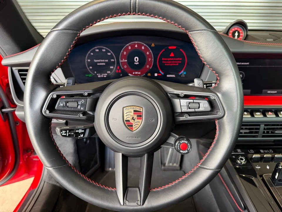2025 Porsche 992 Carrera S - Image 17 of 31