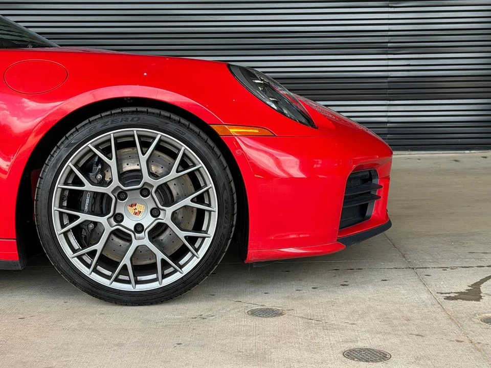 2025 Porsche 992 Carrera S - Image 12 of 31