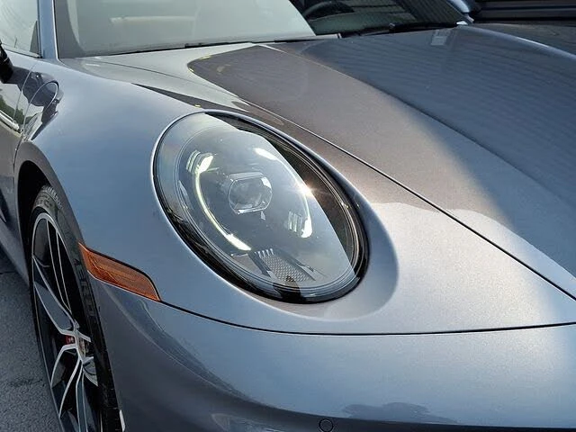 2025 Porsche 992 Carrera S - Image 11 of 31