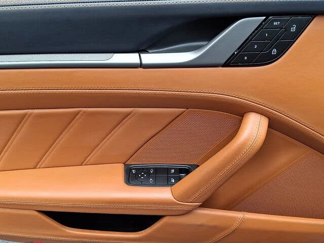 2025 Porsche 992 Carrera S - Image 16 of 31